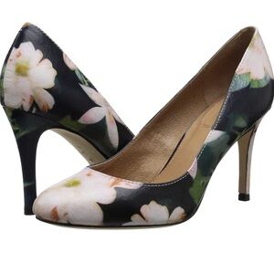 Corso Como Webster Leather Floral Print Pumps 10